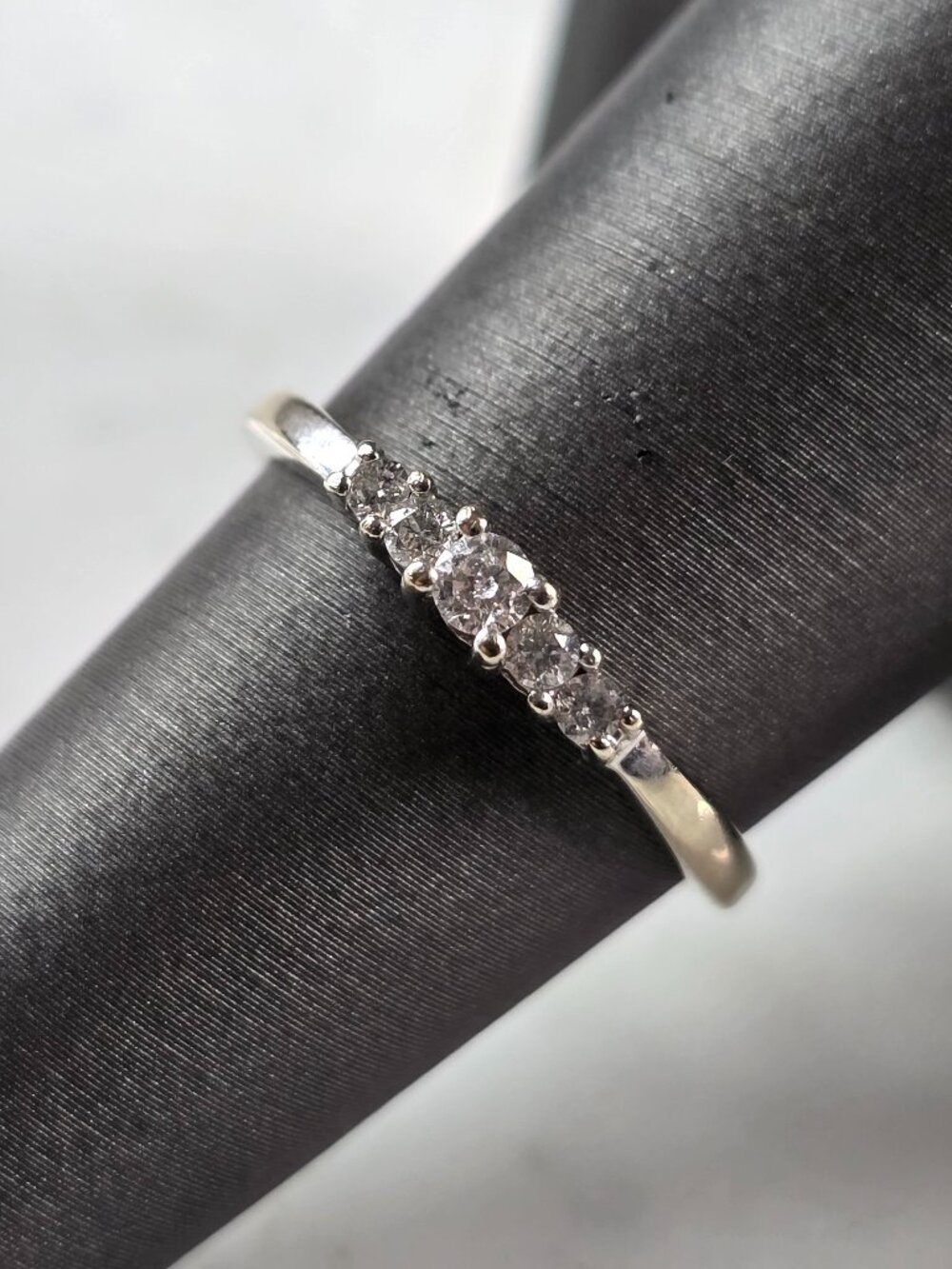 Womens Vintage Estate 10K White Gold Diamond Ring 2.0g E862